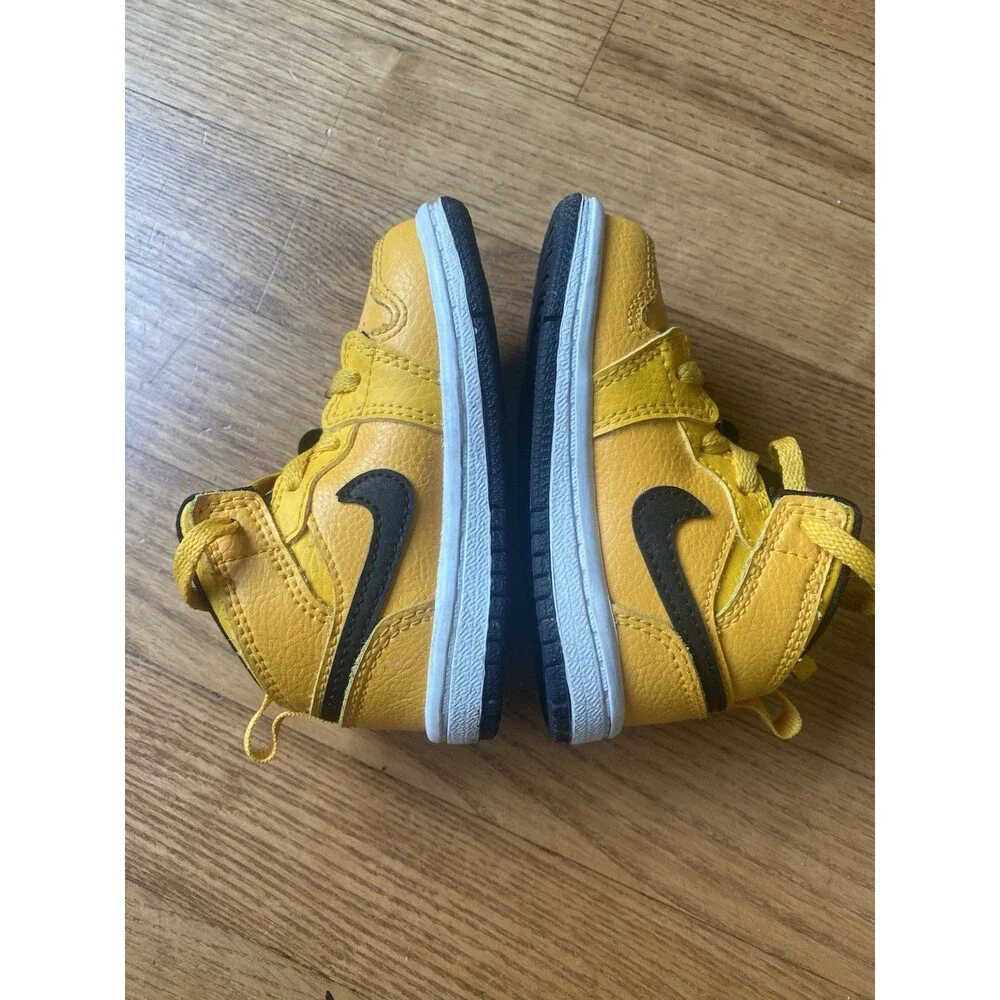 NIKE Toddler Jordan 1 Mid TD University Gold Black Yellow Size 5C 640735 700